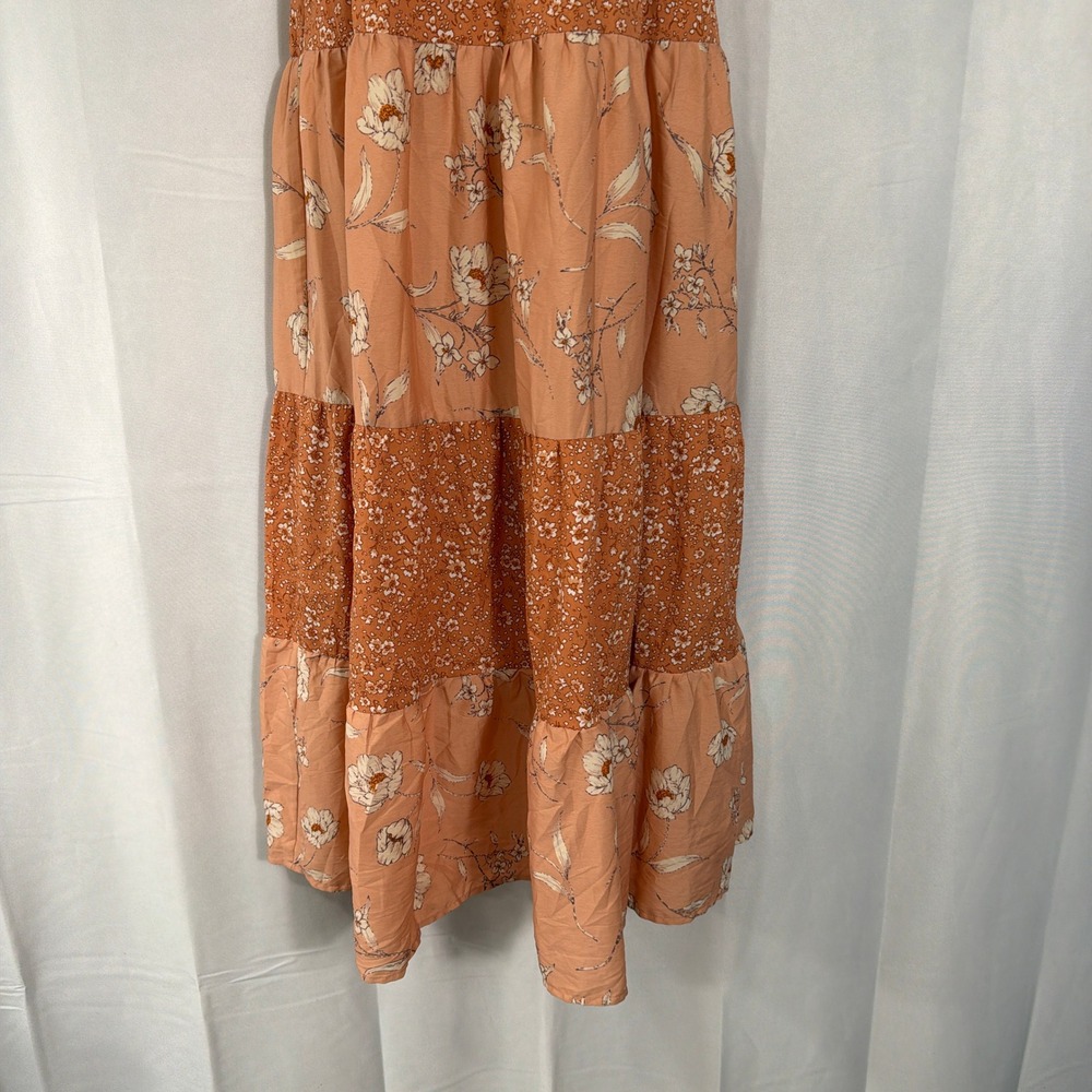 Land of the Free Maxi Dress Floral Tiered Smocked Back Coral Peach Womens Size S - Picture 2 of 9